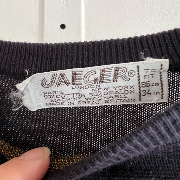 Vintage Jaeger sweater - Picture 3 of 3